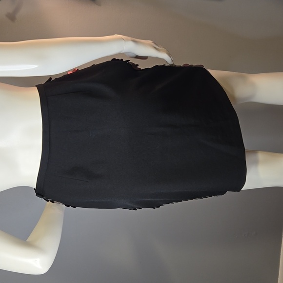 Vintage Express Black Side Zip Skirt with Red Sequins on Front Size 3/4 - Picture 4 of 10